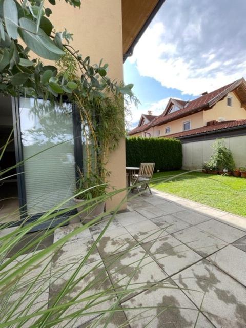 Ferienwohnung Familiengarten Volders Bagian luar foto